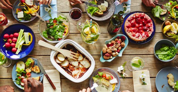 How to Host a Brunch This Summer