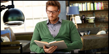 Best books for solopreneurs: 10 titles to change your trajectory!