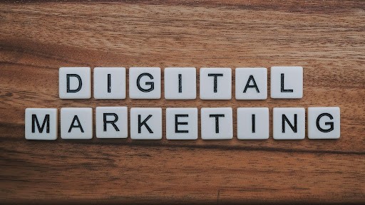 Best Five Digital Marketing Courses for College Students