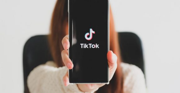 How many followers do you need on tik tok to get paid? See now