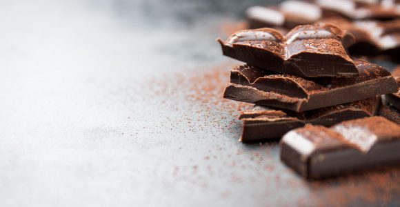 Dark Chocolate For Weight Loss – Myth Or Reality? | GetSetHappy