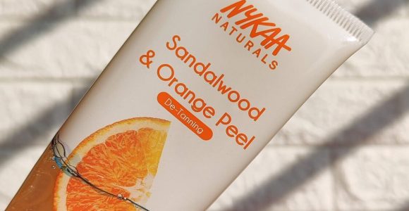 Nykaa Sandalwood and Orange Peel Face Wash Review